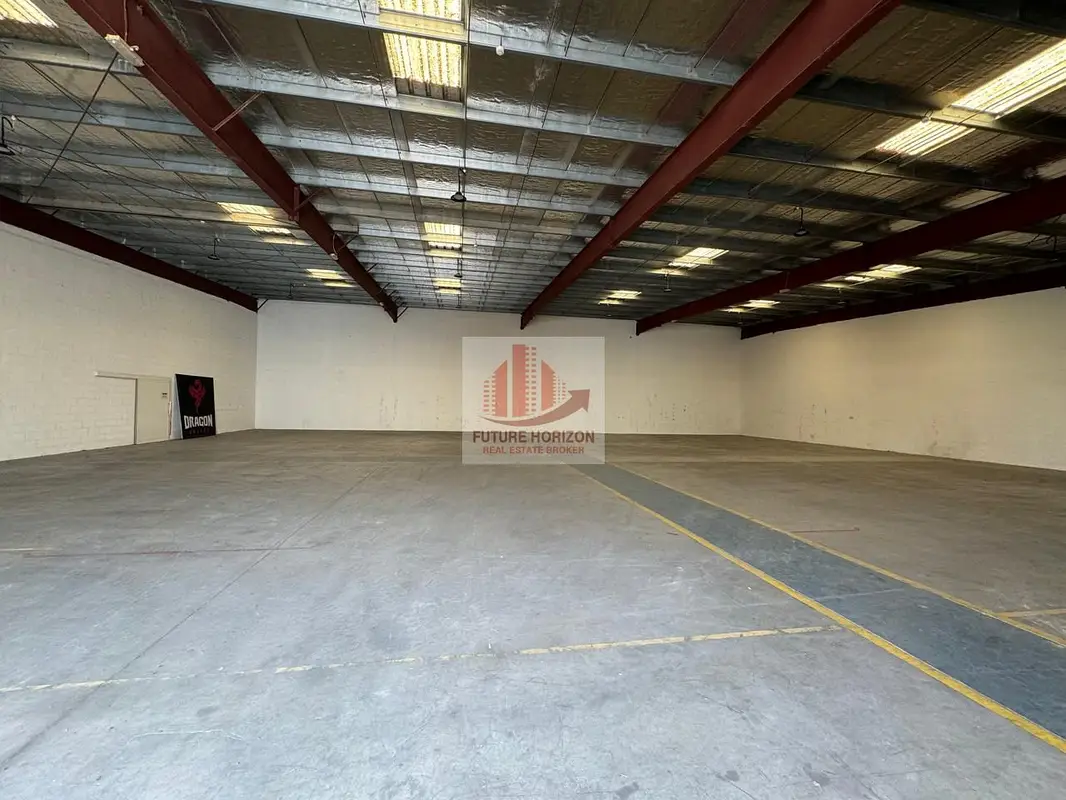 9600 Sq Ft Commercial Insulated Warehouse in DIP
