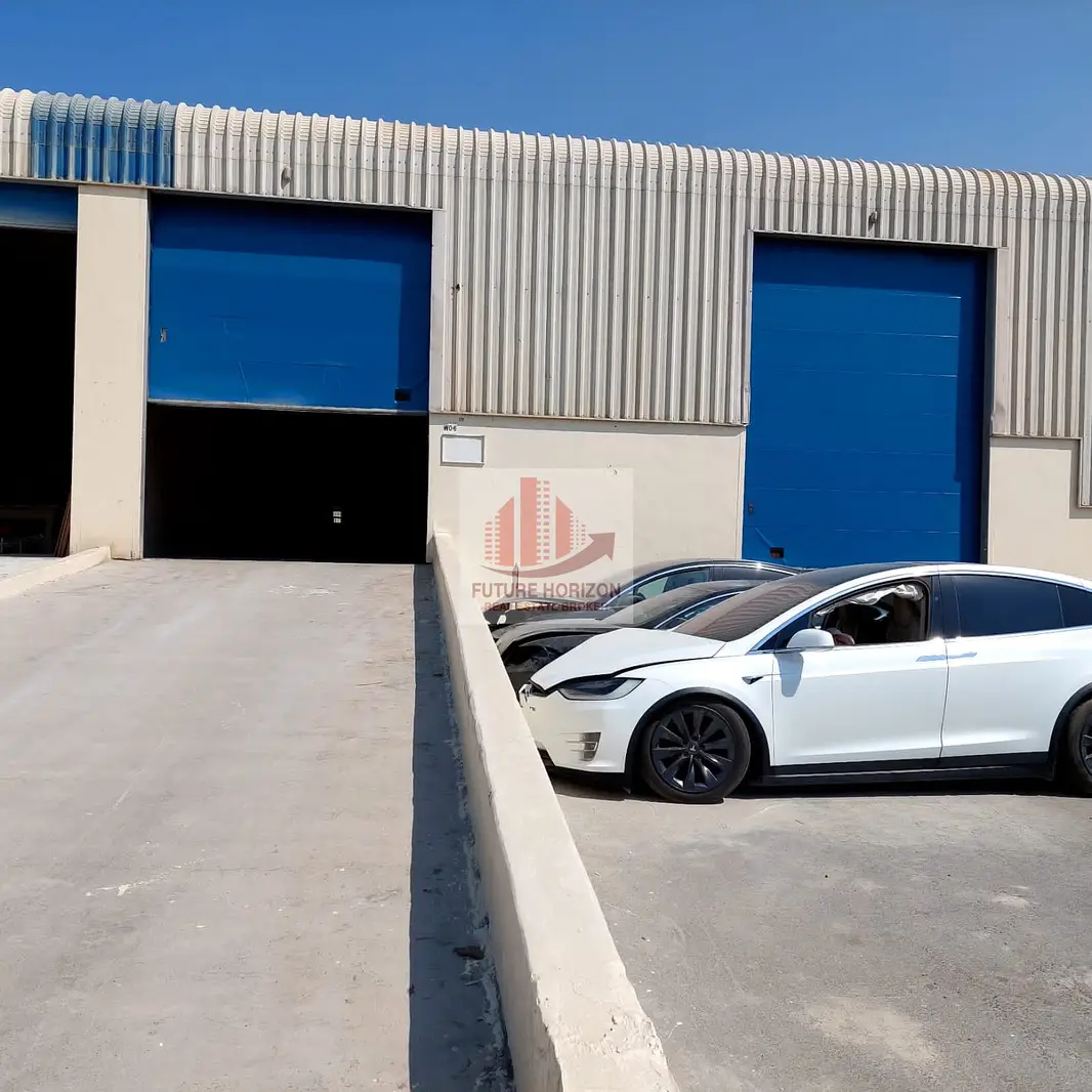 37,500 Sq Ft Commercial Insulated AC Warehouse with Loading Bays in DIP Phase 1