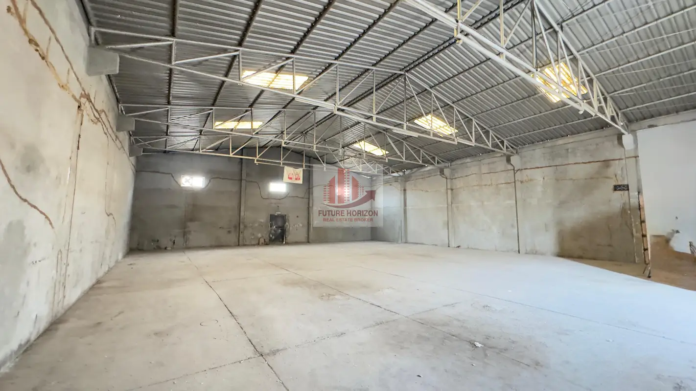 4000 Sq Ft Storage Warehouse in Ras Al Khor Ind 2