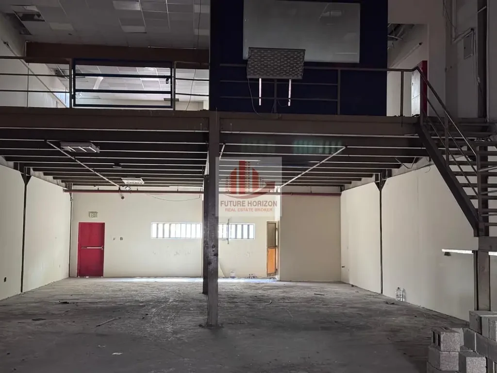 4876 Sq Ft Commercial Insulated Warehouse in DIP Phase 2