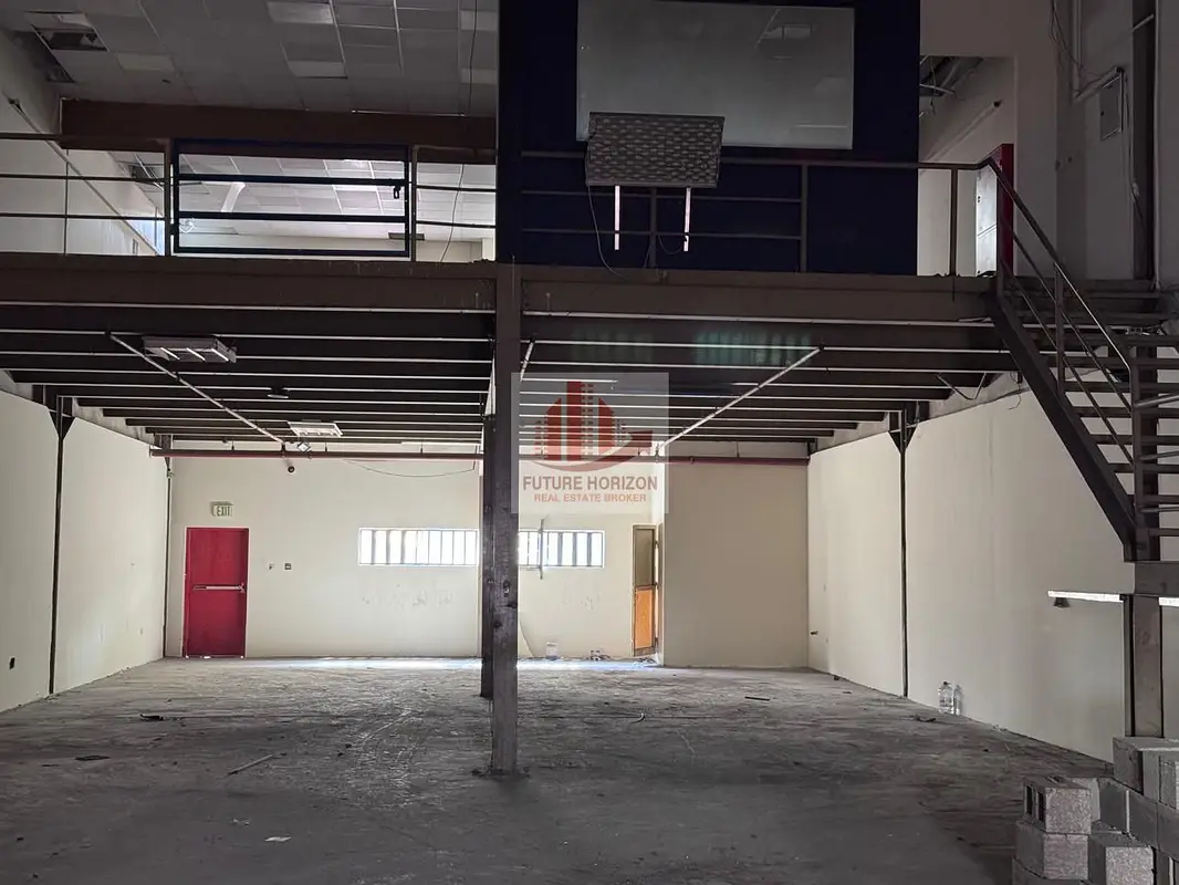 4876 Sq Ft Commercial Insulated Warehouse in DIP Phase 2