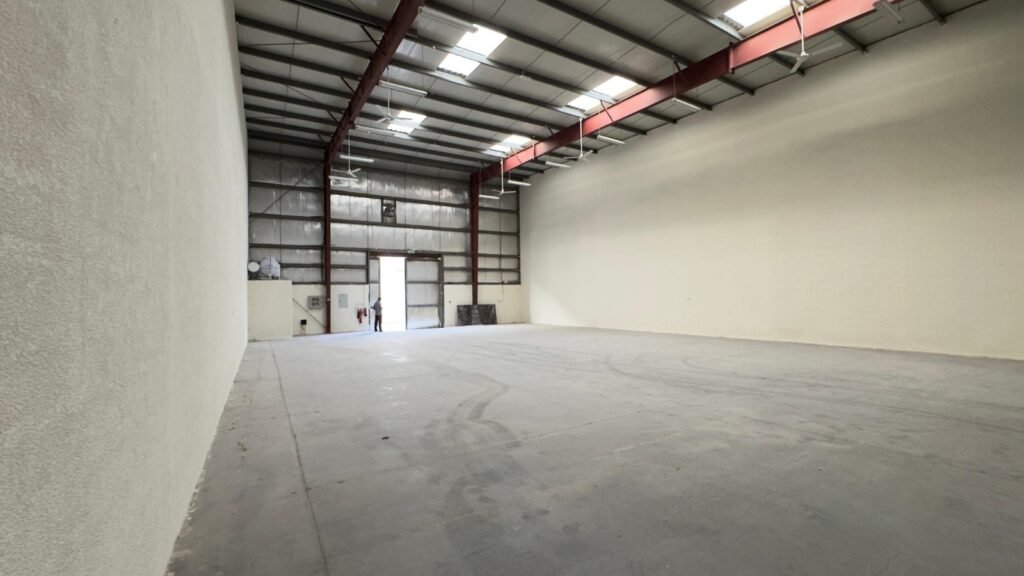 5650 Sq. FT Warehouse for Rent in DIP