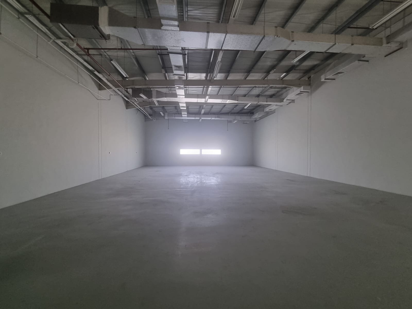 6500 Sq. FT Warehouse in Nad Al Hammar