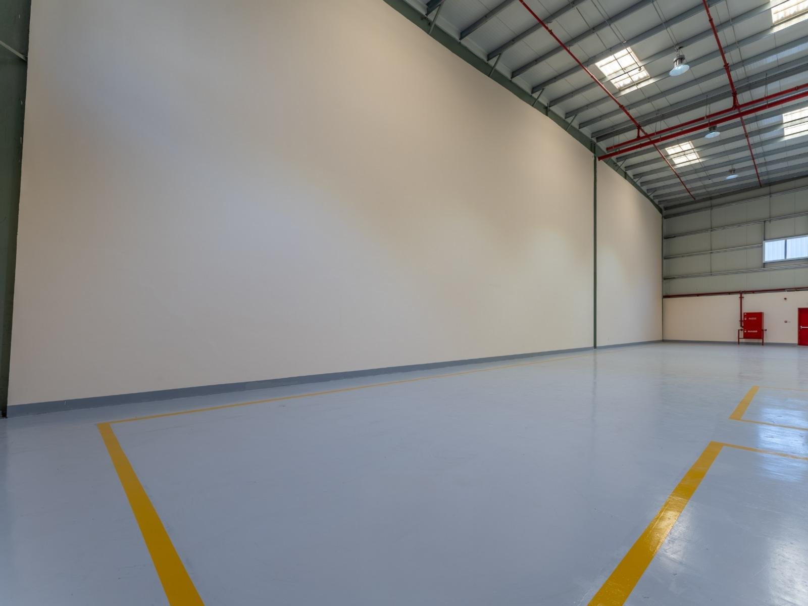 5,569 Sq. FT Commercial Warehouse in NIP