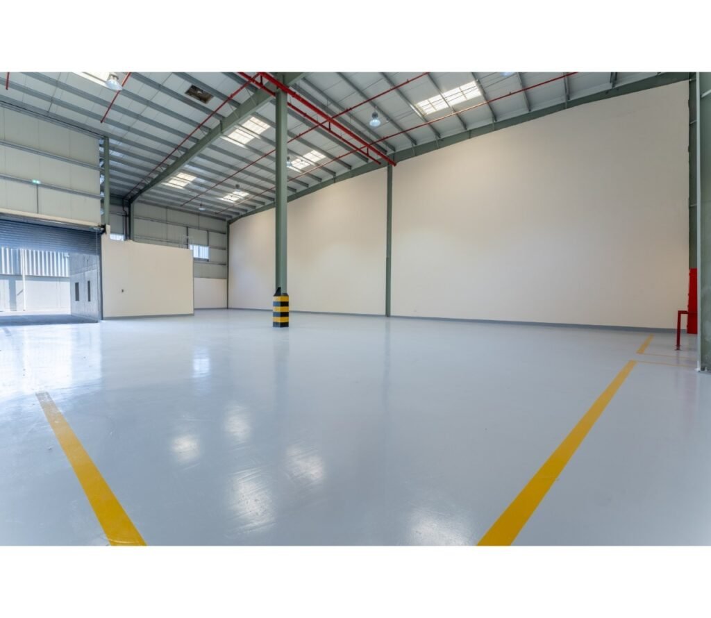 5,569 Sq. FT Commercial Warehouse in NIP