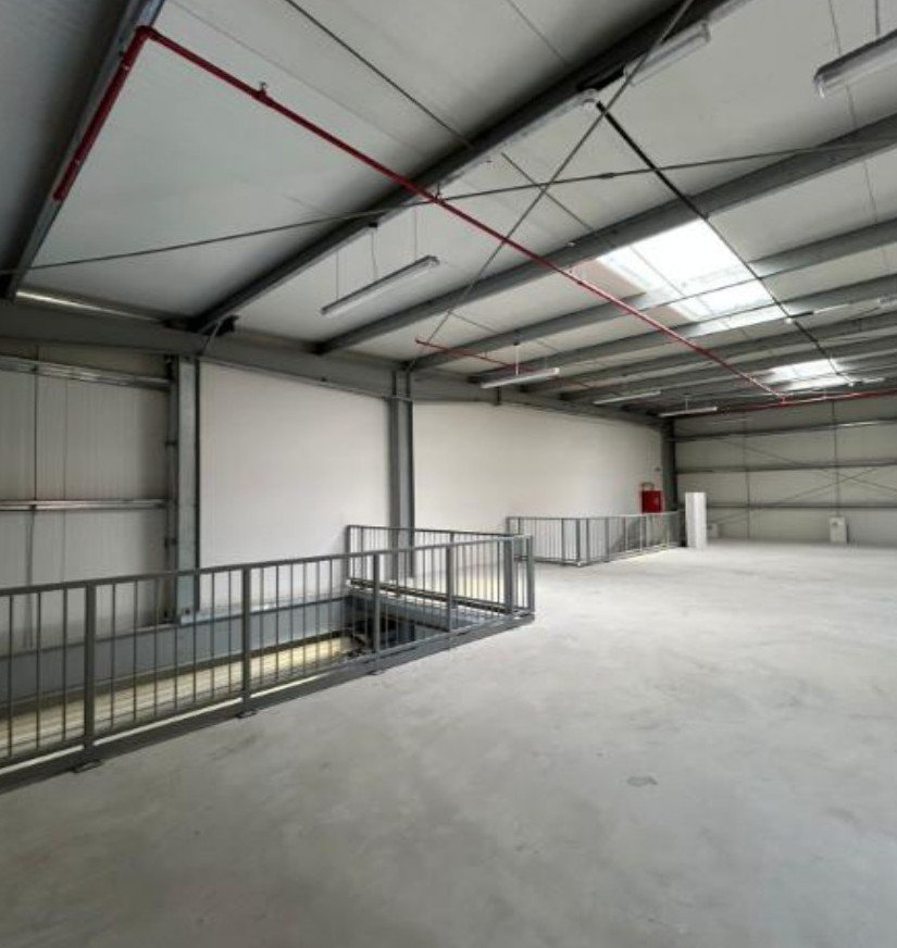 3,244.35 Sq. FT Commercial Warehouse for Rent in Al Qusais Ind 04