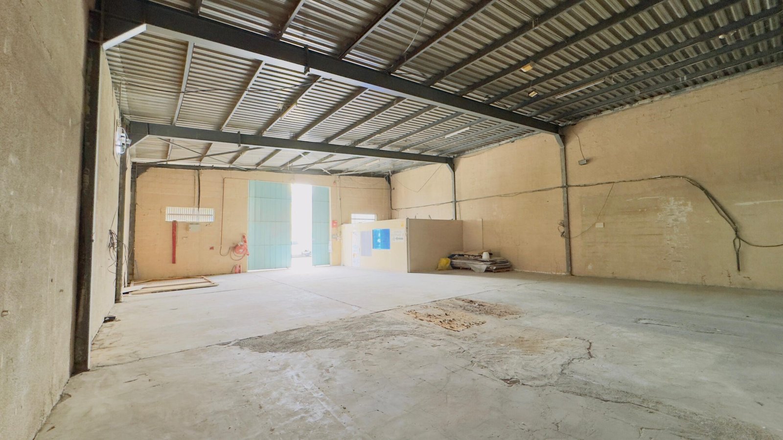 3375 Sq. FT Commercial Road-facing Warehouse in Ras Al Khor