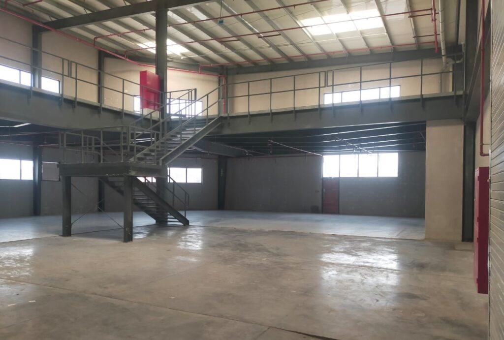 8,200 Sq. FT Warehouse in Al Quoz