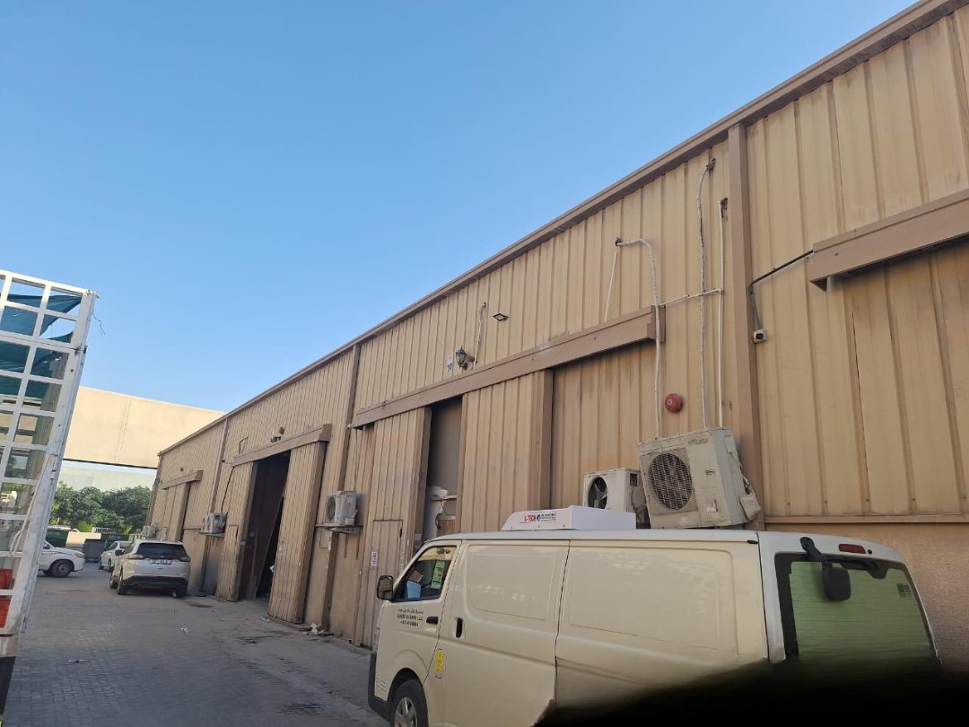 3,400 Sq. FT Commercial Warehouse for rent in DIP