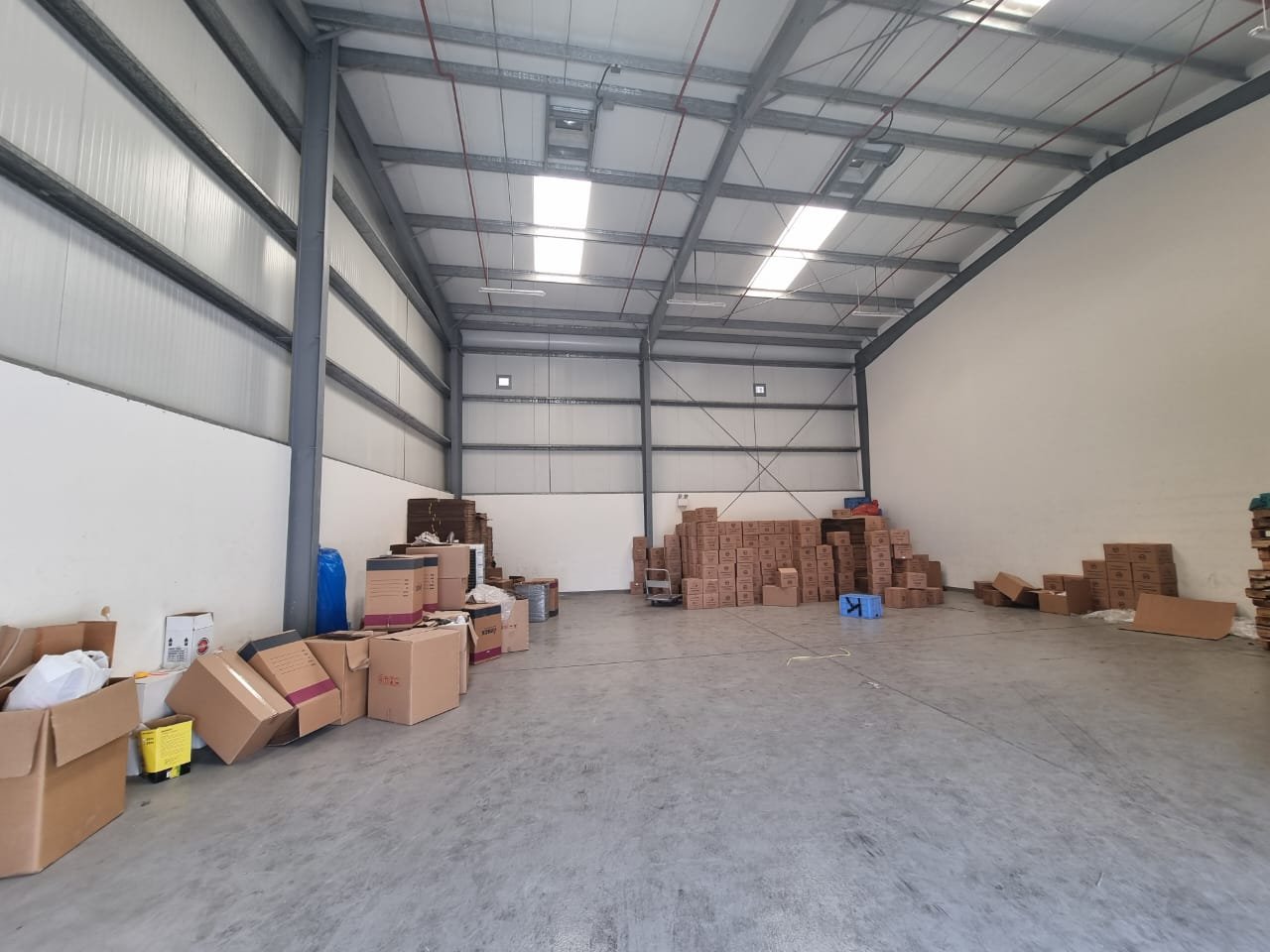 3036 Sq. FT Commercial Warehouse for rent in Jebel Ali