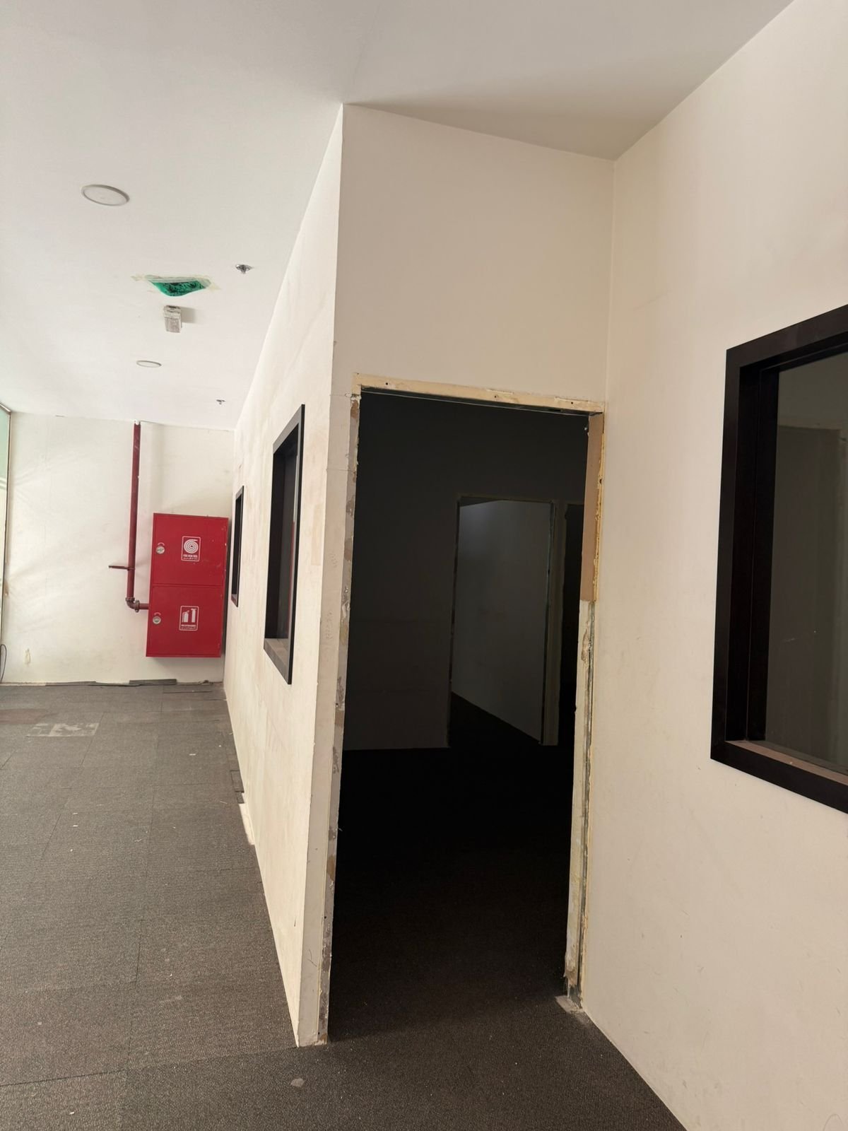 2,438 Sq. FT (G+M) Commercial Warehouse with office for rent in Ras Al Khor 02