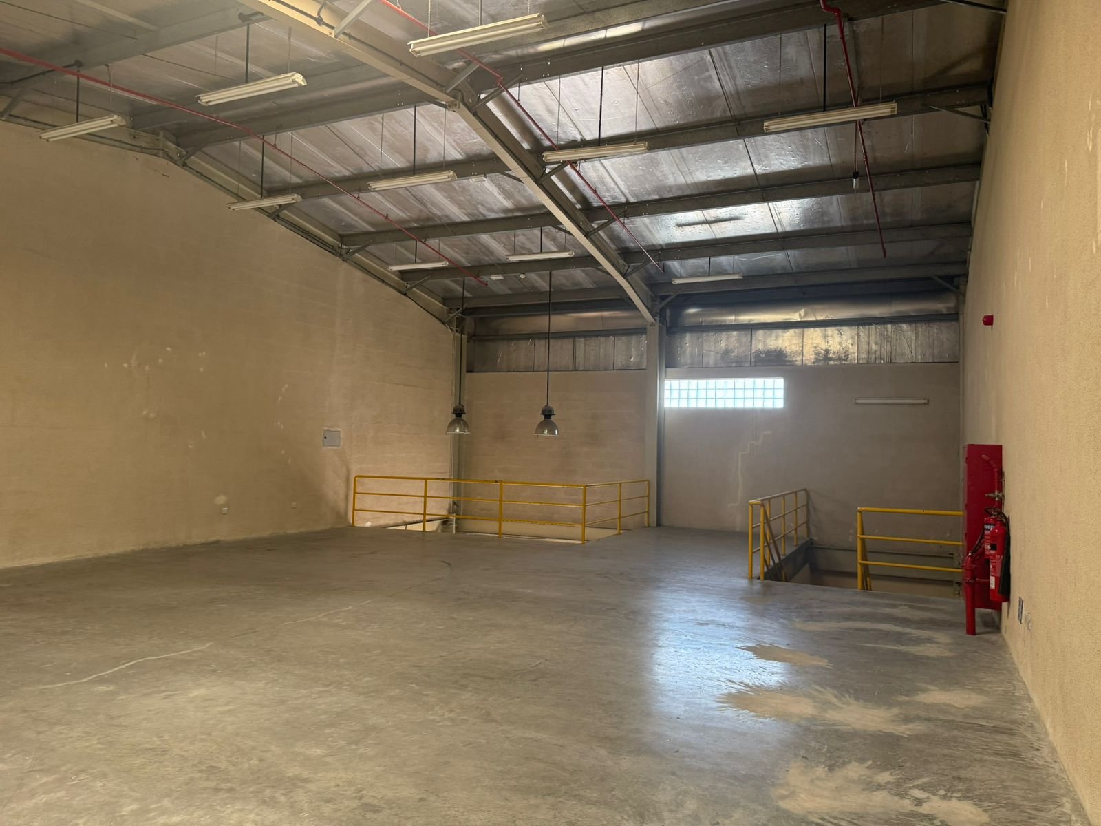 3750 Sq. FT (G+M) Commercial Warehouse for Rent in Nad Al Hamar