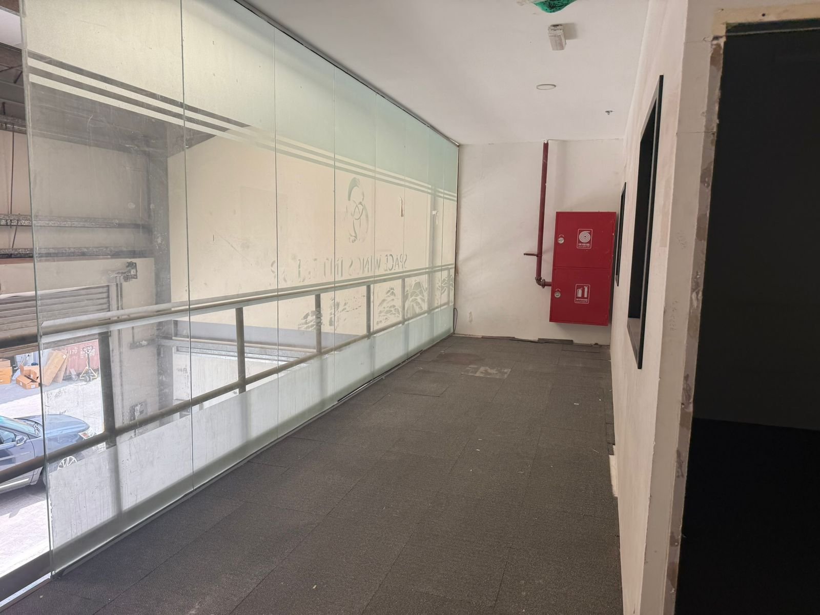 2,438 Sq. FT (G+M) Commercial Warehouse with office for rent in Ras Al Khor 02