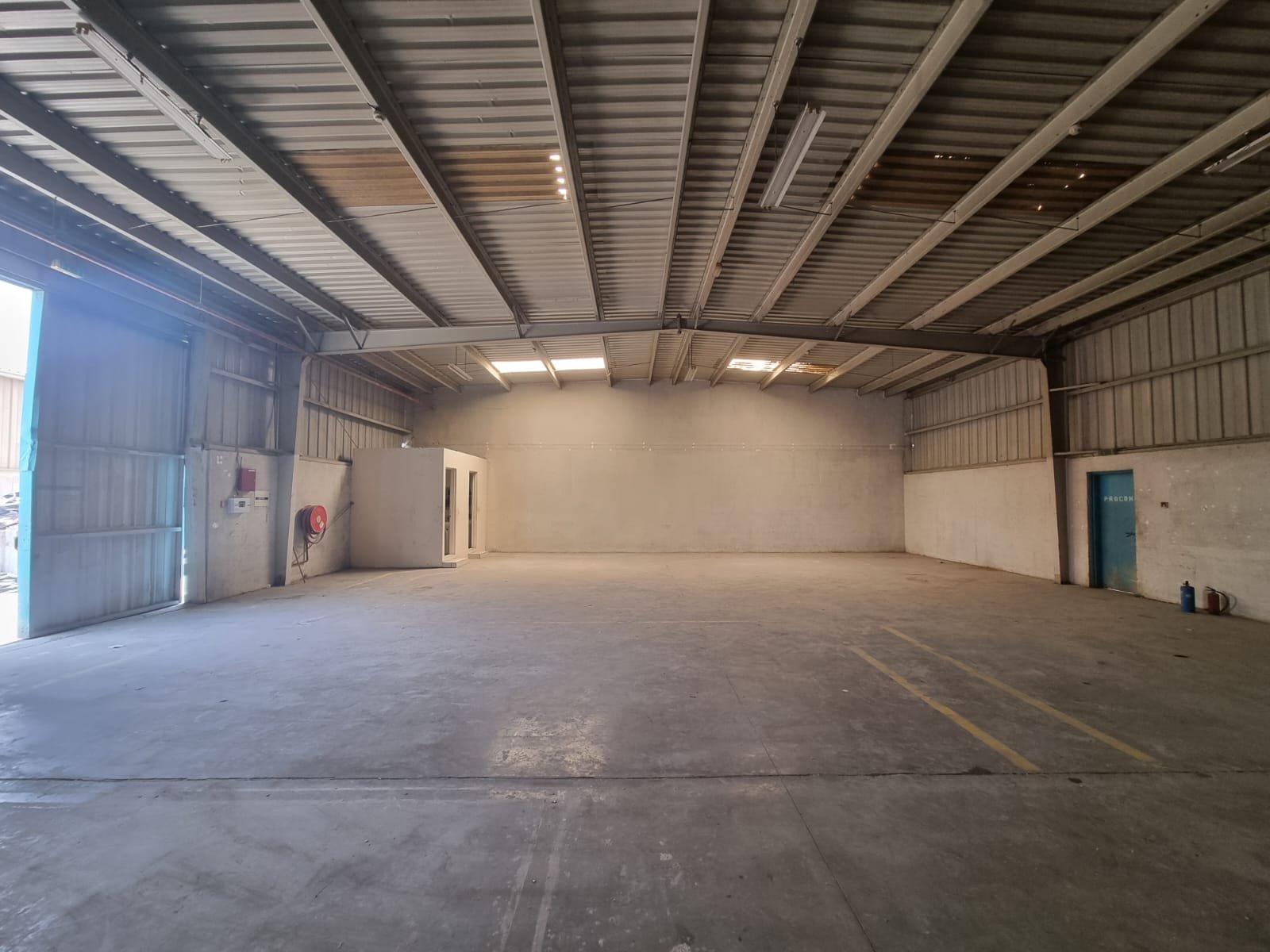 2700 Sq. FT Commercial Warehouse for Rent in Al Quoz 4