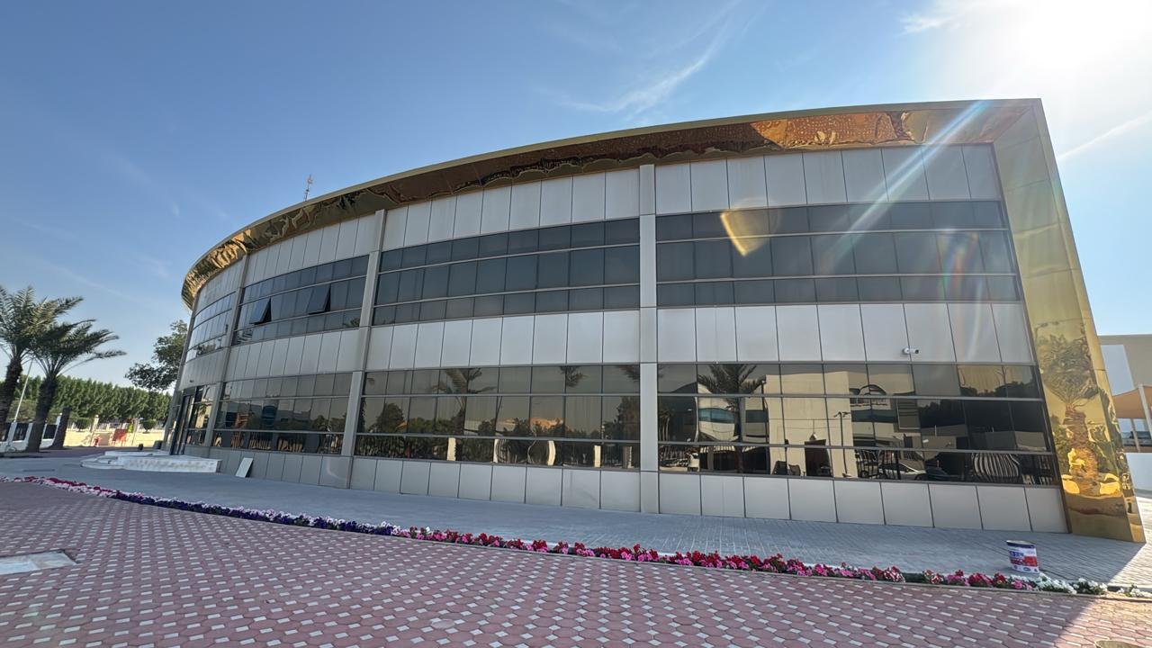 15,400 Sq. FT (G+M) Commercial Building for rent in DIP 1
