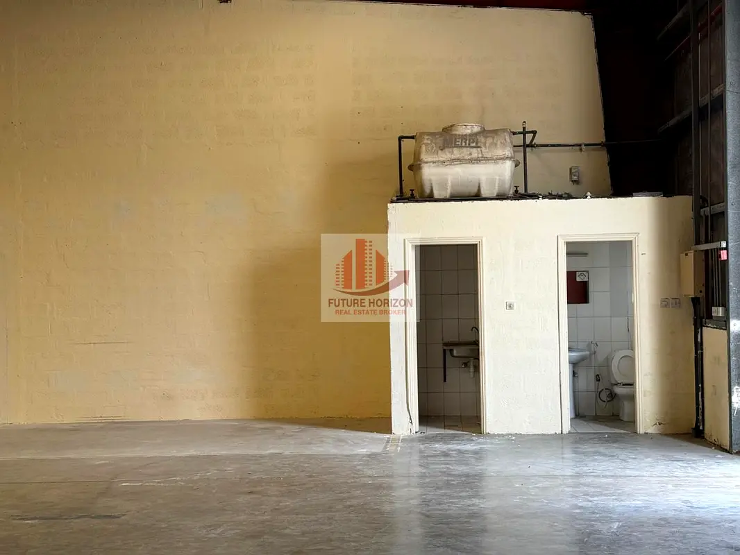 4200 Sq. FT Commercial Insulated Warehouse for rent in DIP Phase 1
