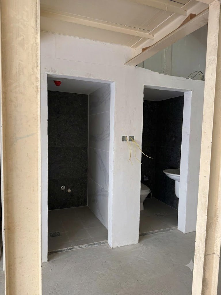 2933 Sq. FT (G+M) Commercial Warehouse for rent in Al Quoz
