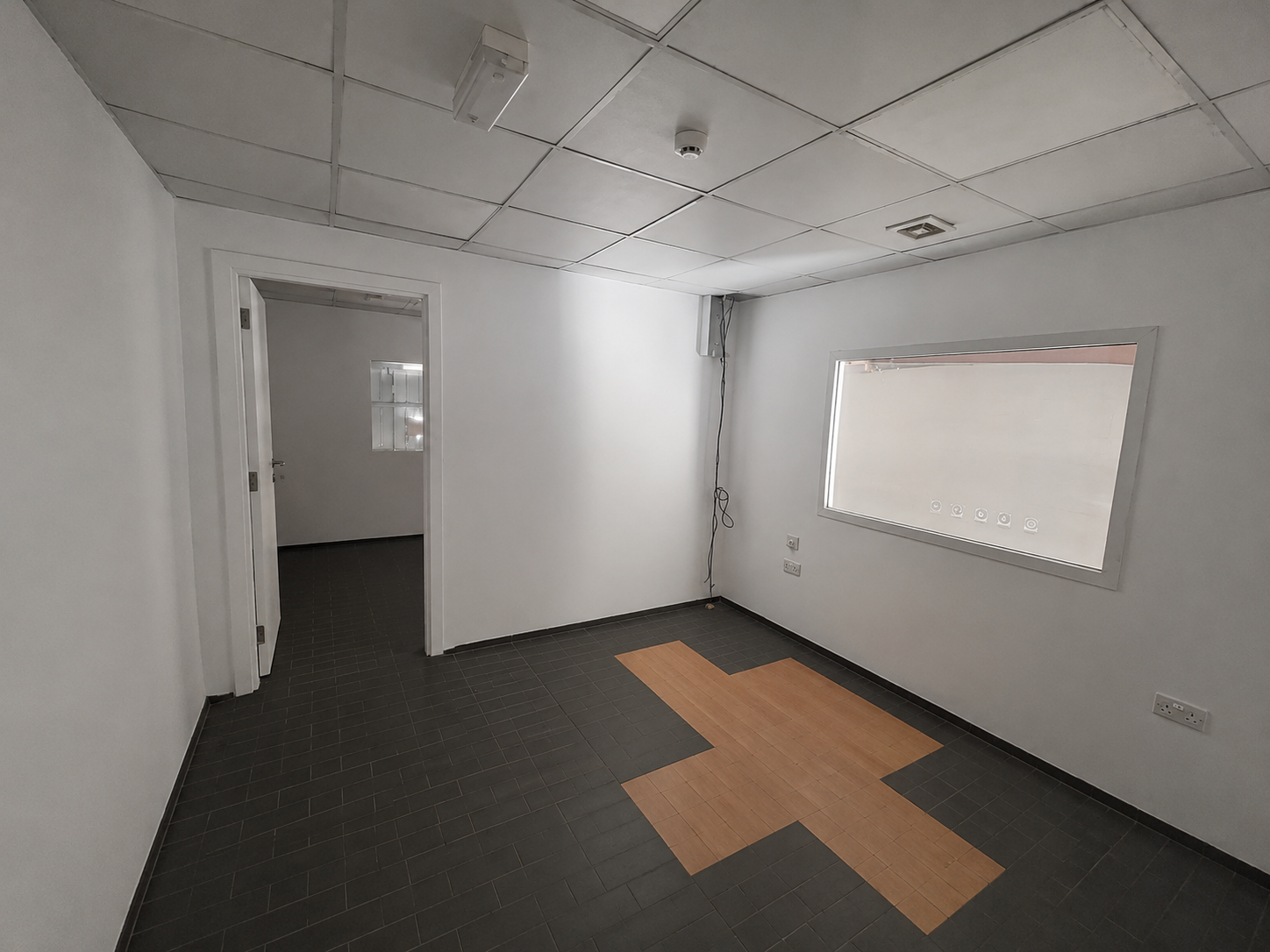 2500 Sq. FT Commercial Warehouse for rent in Ras Al Khor