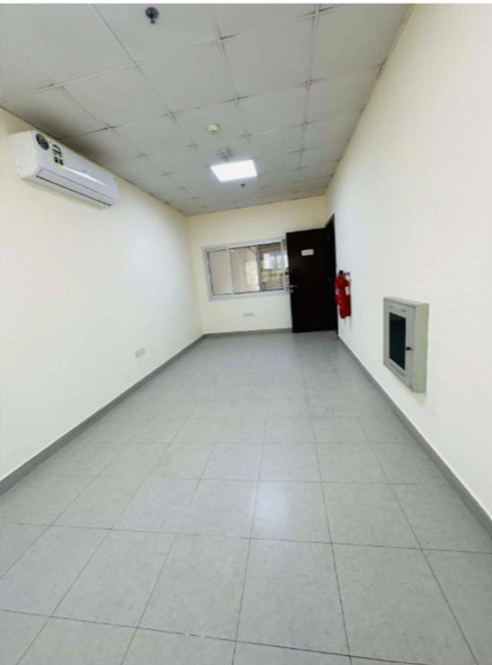 2,322 Sq. FT (G+M) Commercial Warehouse for Rent in Umm Ramool