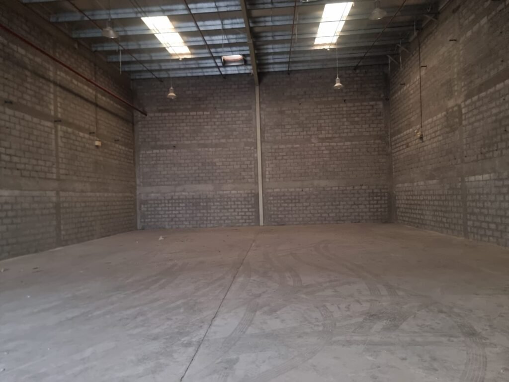 3,500 Sq. FT Commercial Warehouse for Rent in Al Sajaa, Sharjah