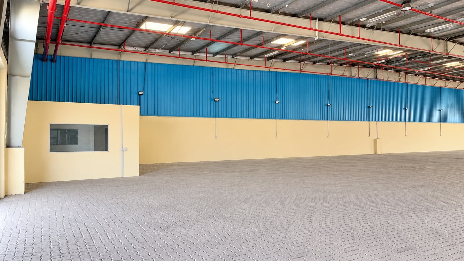 19,000 Sq. FT Commercial Warehouse for Rent in Ras Al Khor 2