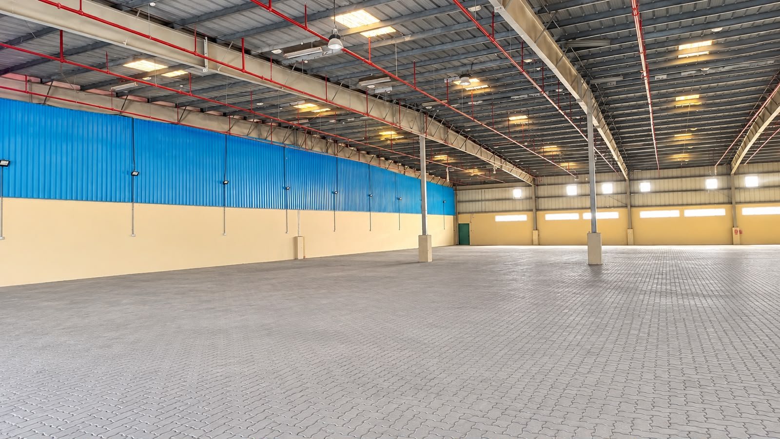 19,000 Sq. FT Commercial Warehouse for Rent in Ras Al Khor 2