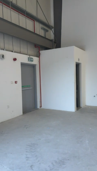 3,000 Sq. FT Commercial Warehouse for Rent in Al Quoz 2