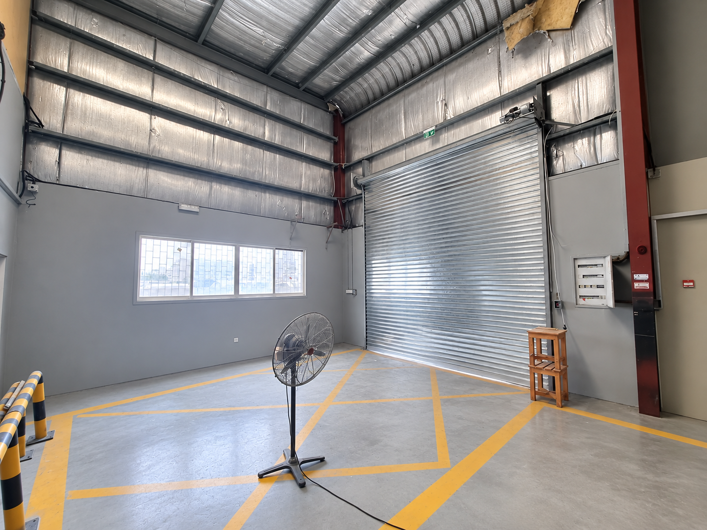 4,700 Sq. FT Commercial Warehouse for Rent in Al Qusais