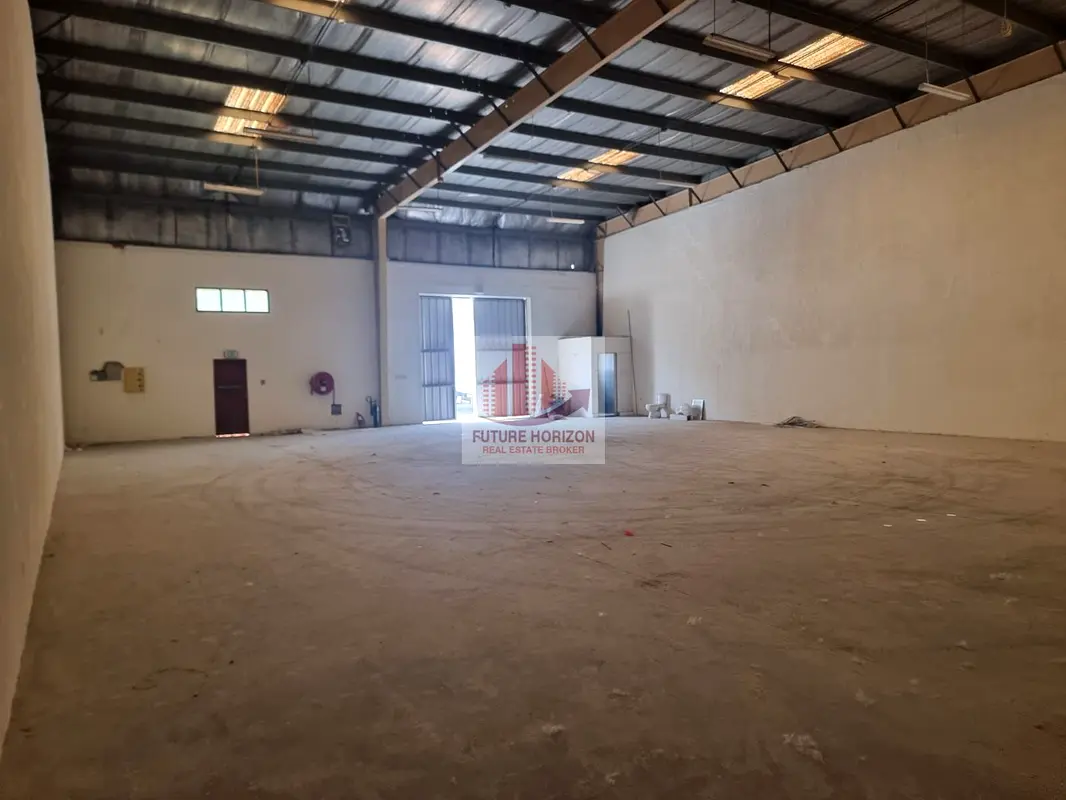 7,800 Sq. FT Commercial Insulated Warehouse Available for Rent in DIP 1
