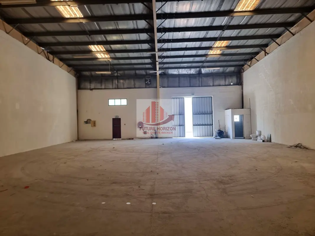 3,900 Sq. Ft Commercial Insulated Warehouse Available for Rent in DIP 1