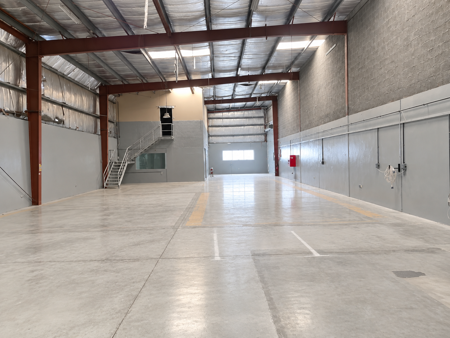 4,700 Sq. FT Commercial Warehouse for Rent in Al Qusais