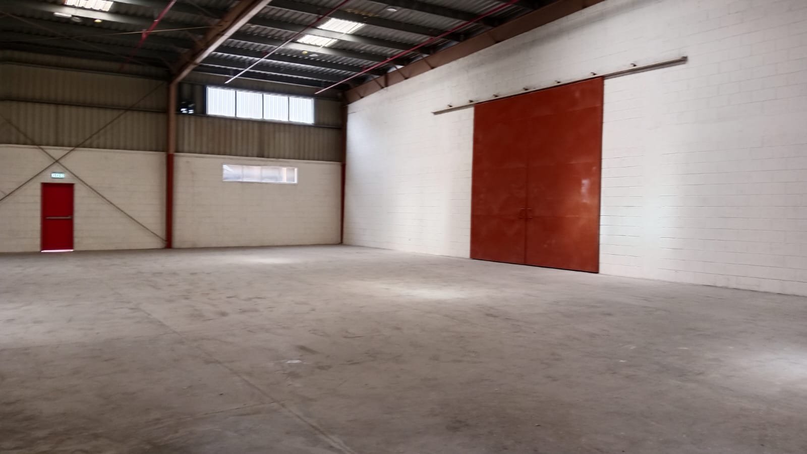 4,500 Sq. FT Commercial Warehouse for Rent in Al Quoz